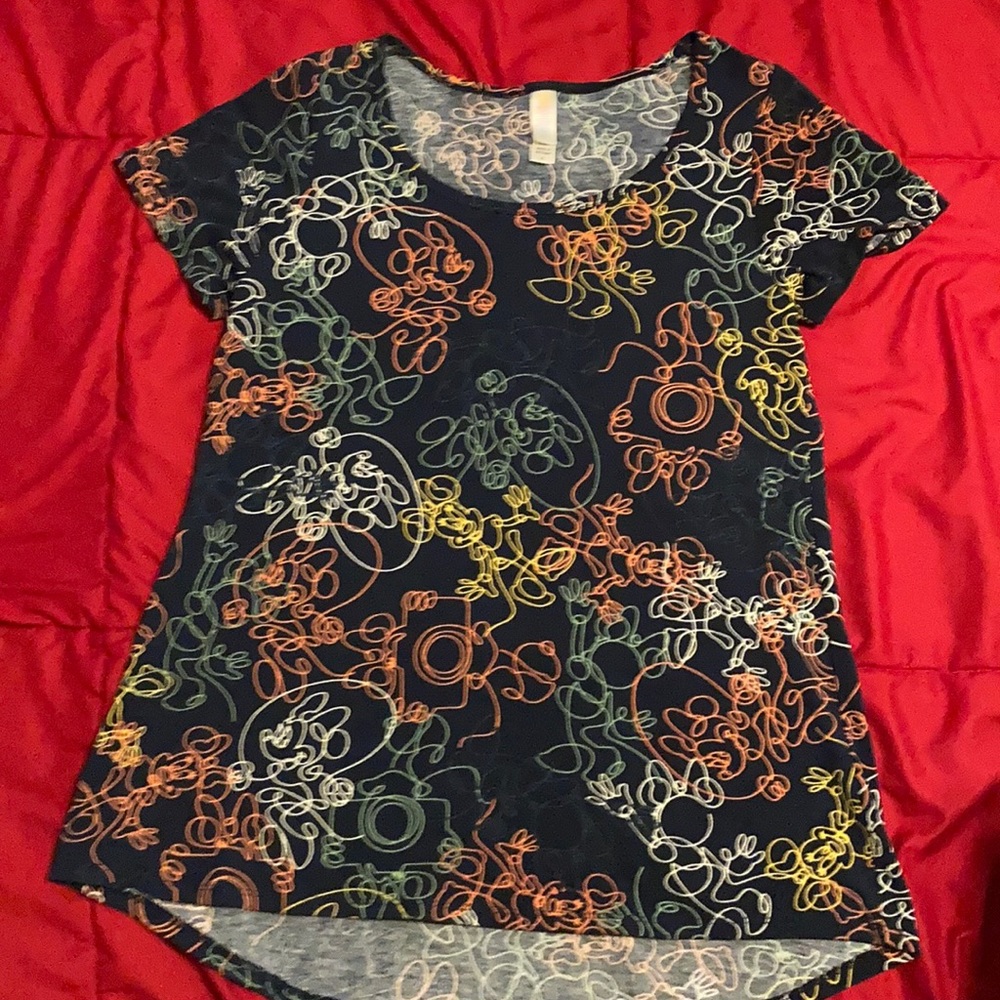 LuLaRoe Minnie Classic Tee